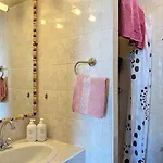 La Milady- Lore Pean G * Biarritz