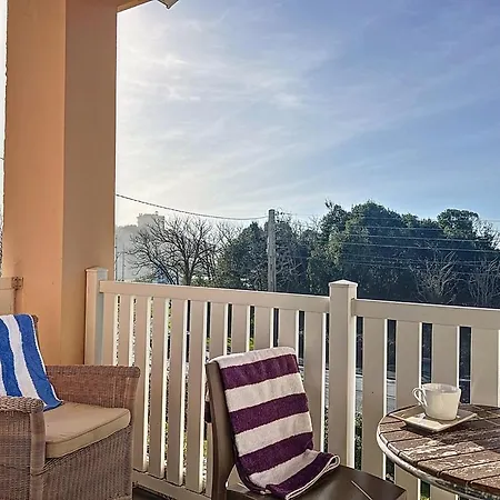 La Milady- Lore Pean G * Biarritz